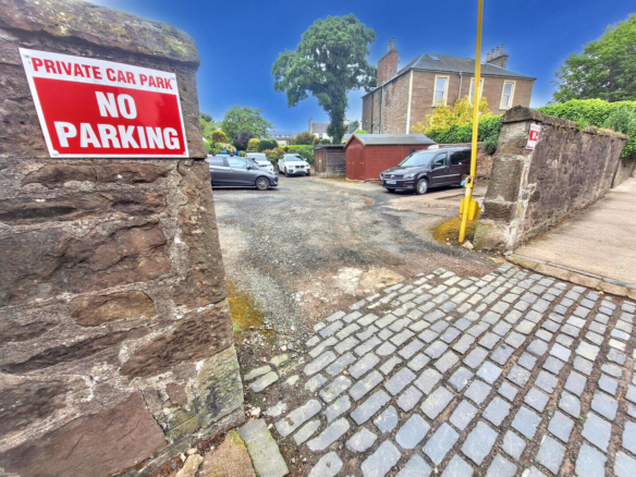82 Seafield Rd, Dundee –Professionally Let 5-Bedroom HMO Investment Opportunity